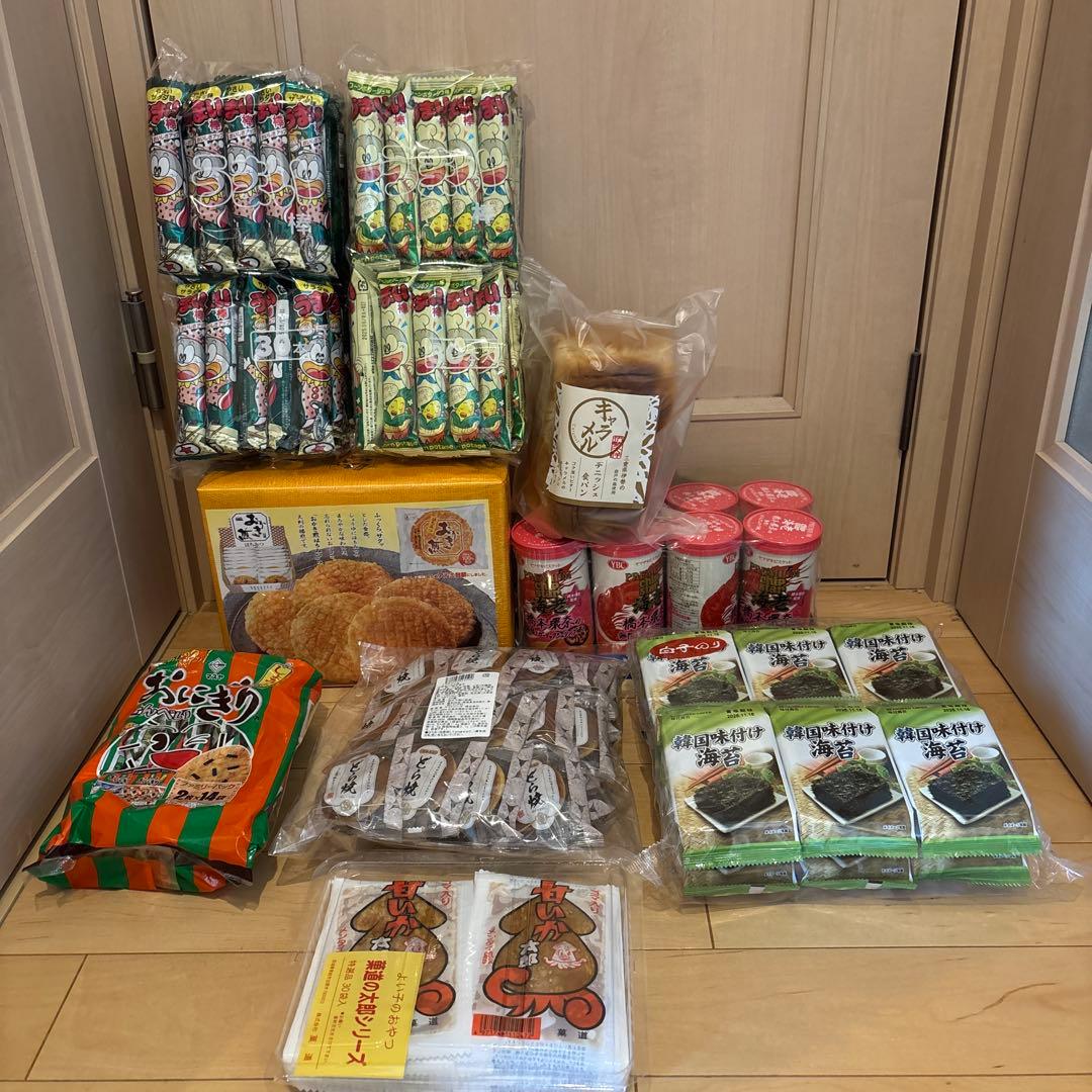 お菓子詰め合わせ ぴんちくん