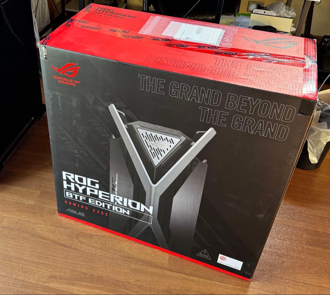 エイスース ROG Hyperion GR701 BTF Edition 未開封