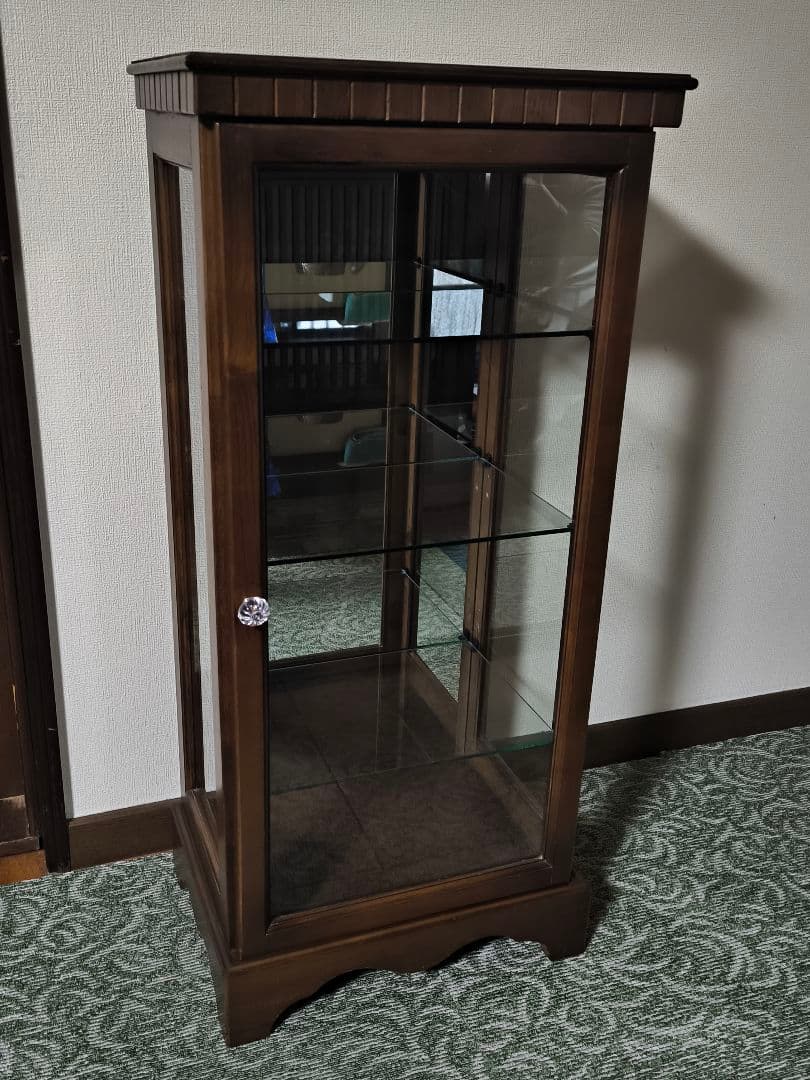 ガラスケース　ガラス飾り棚　キャビネット　コレクションケース　ショーケース