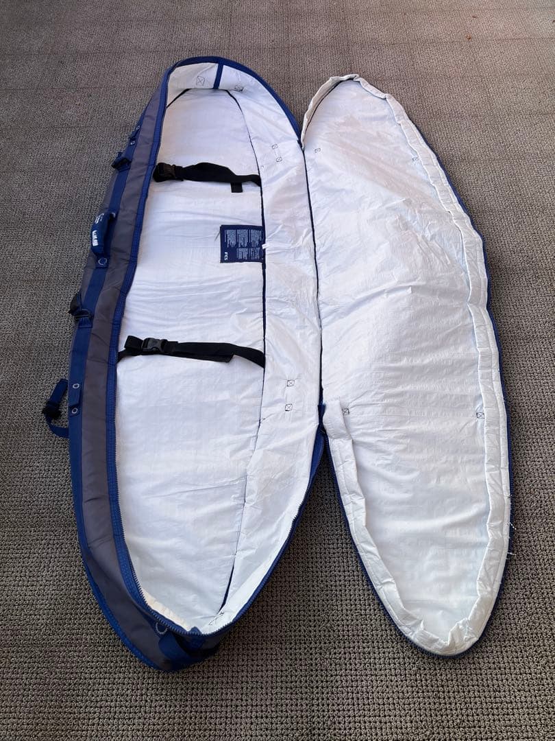 FCS 【3本用】トリプルサーフボードケース 6'7\"