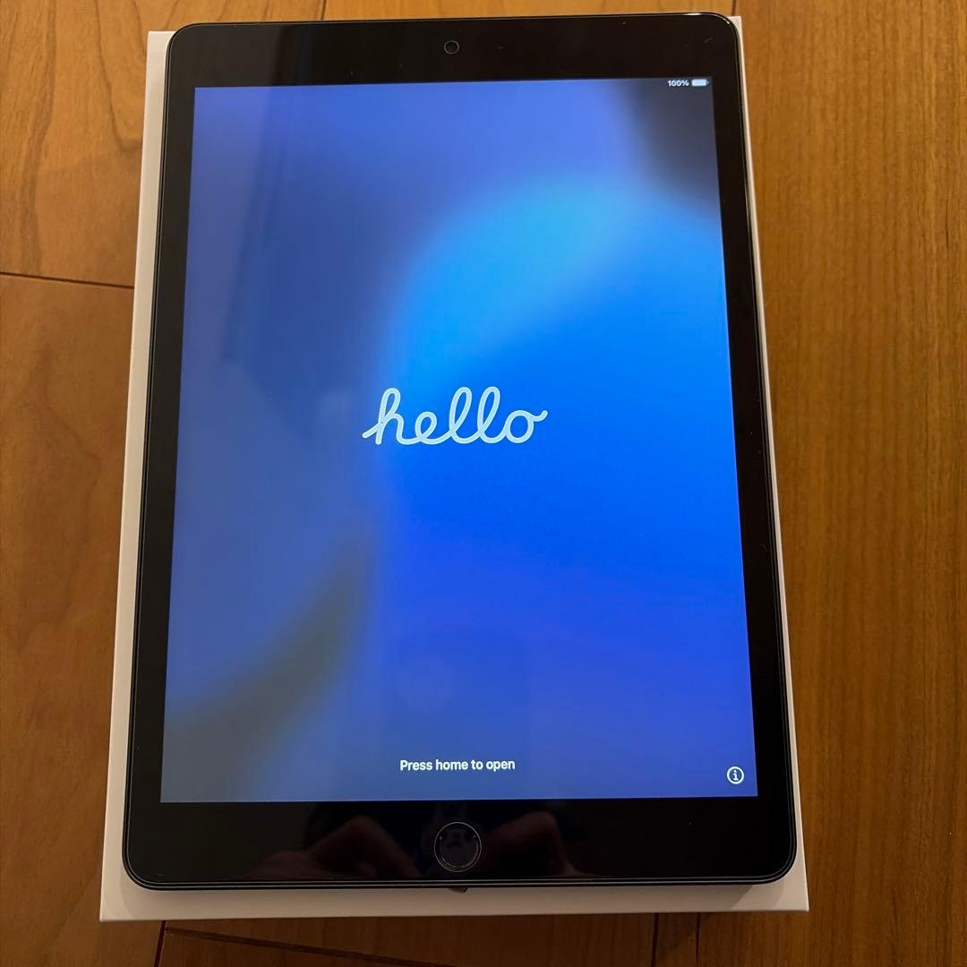 iPad 第9世代　64GB