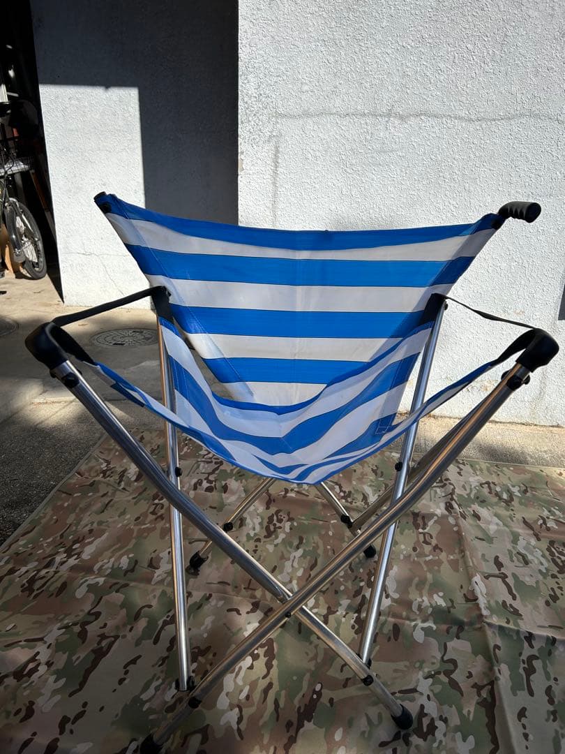 ガダバウトチェア青×白ストライプ