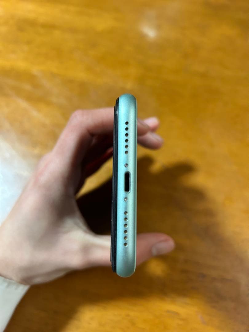 Apple iPhone 11 グリーン