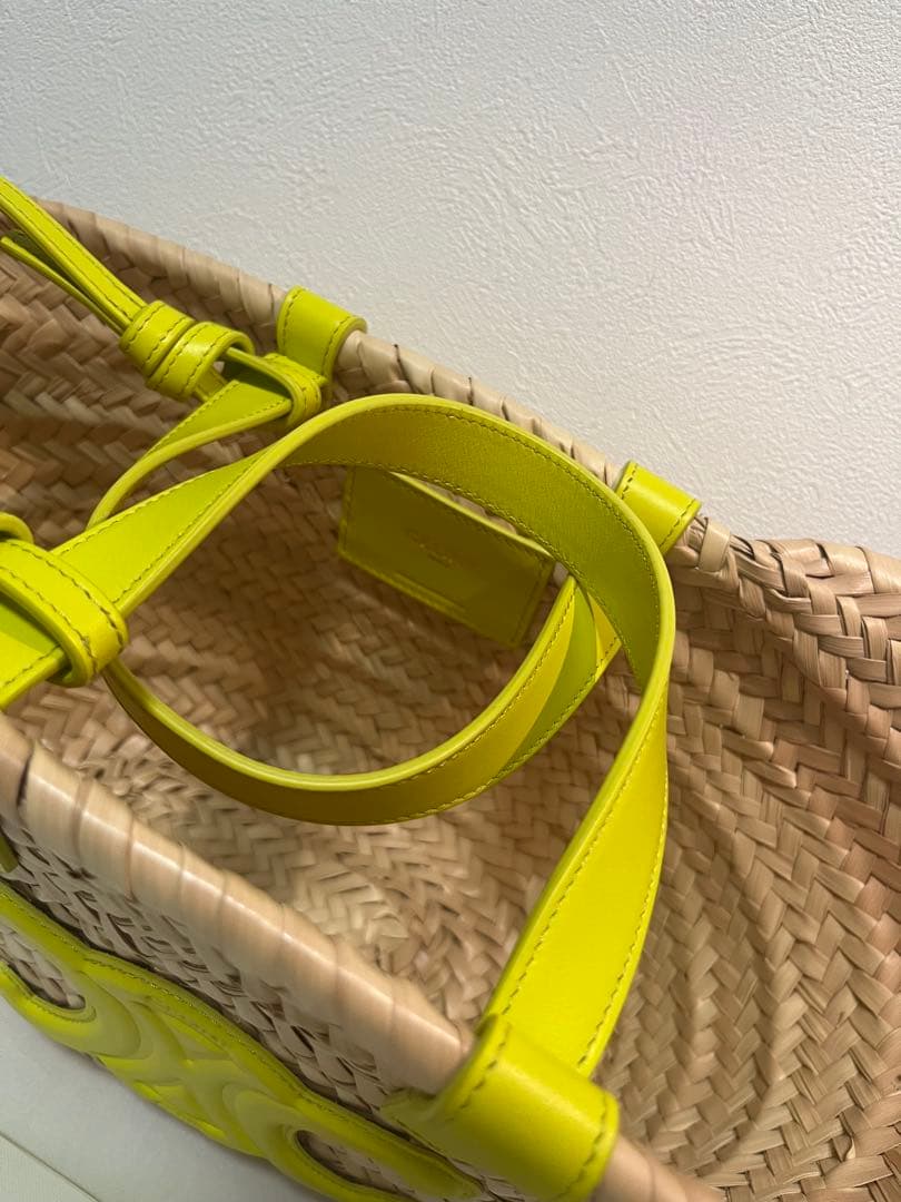 ちさ　新品未使用　CELINE セリーヌ かごバッグ　イエロー　バッグ