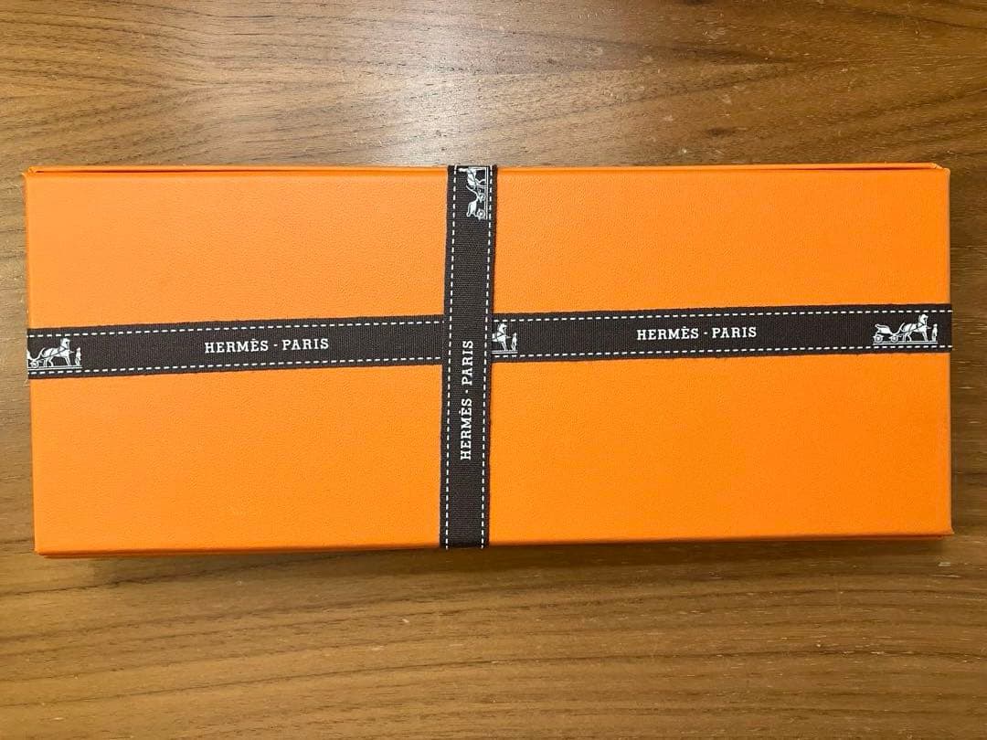 エルメス　チャーム ロデオ ペガサス　PM K刻印　茶色　白　黒