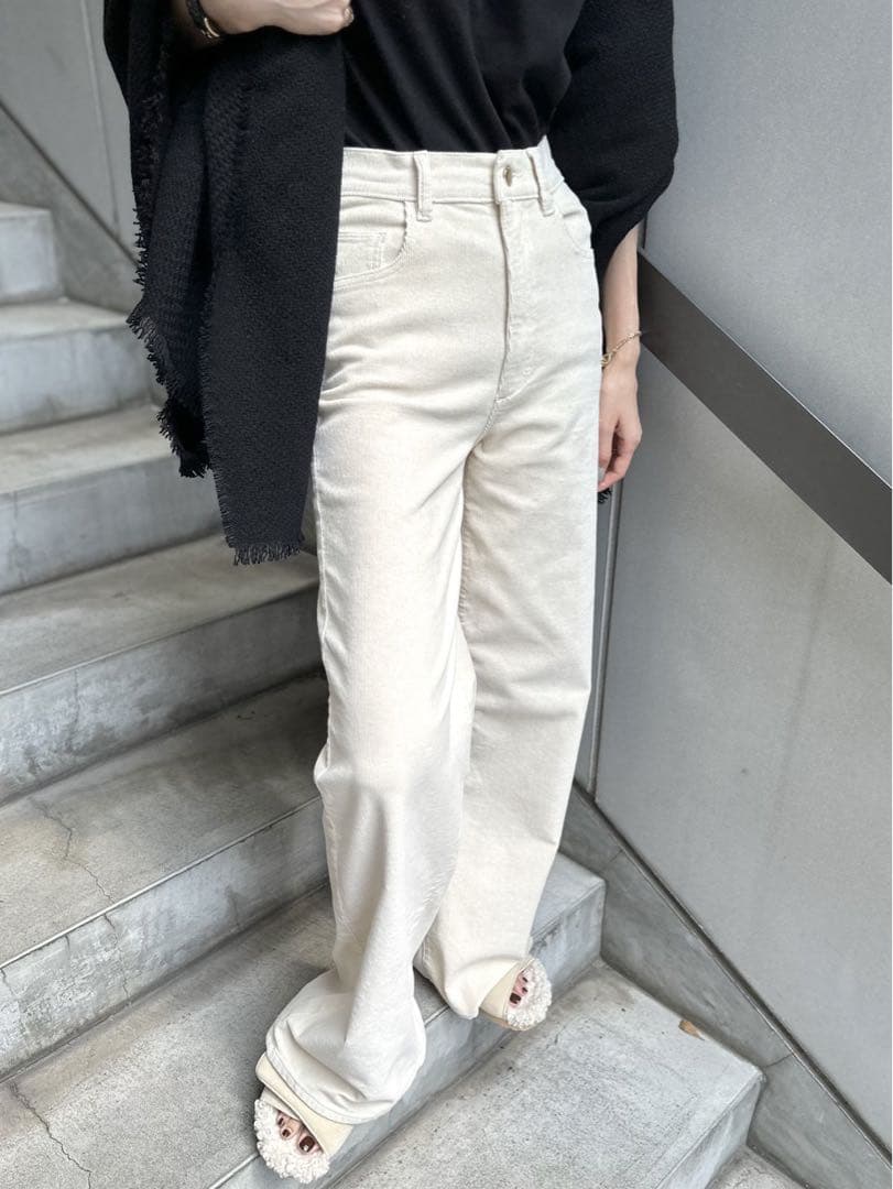 アパルトモン　DL1961 コーデュロイパンツ