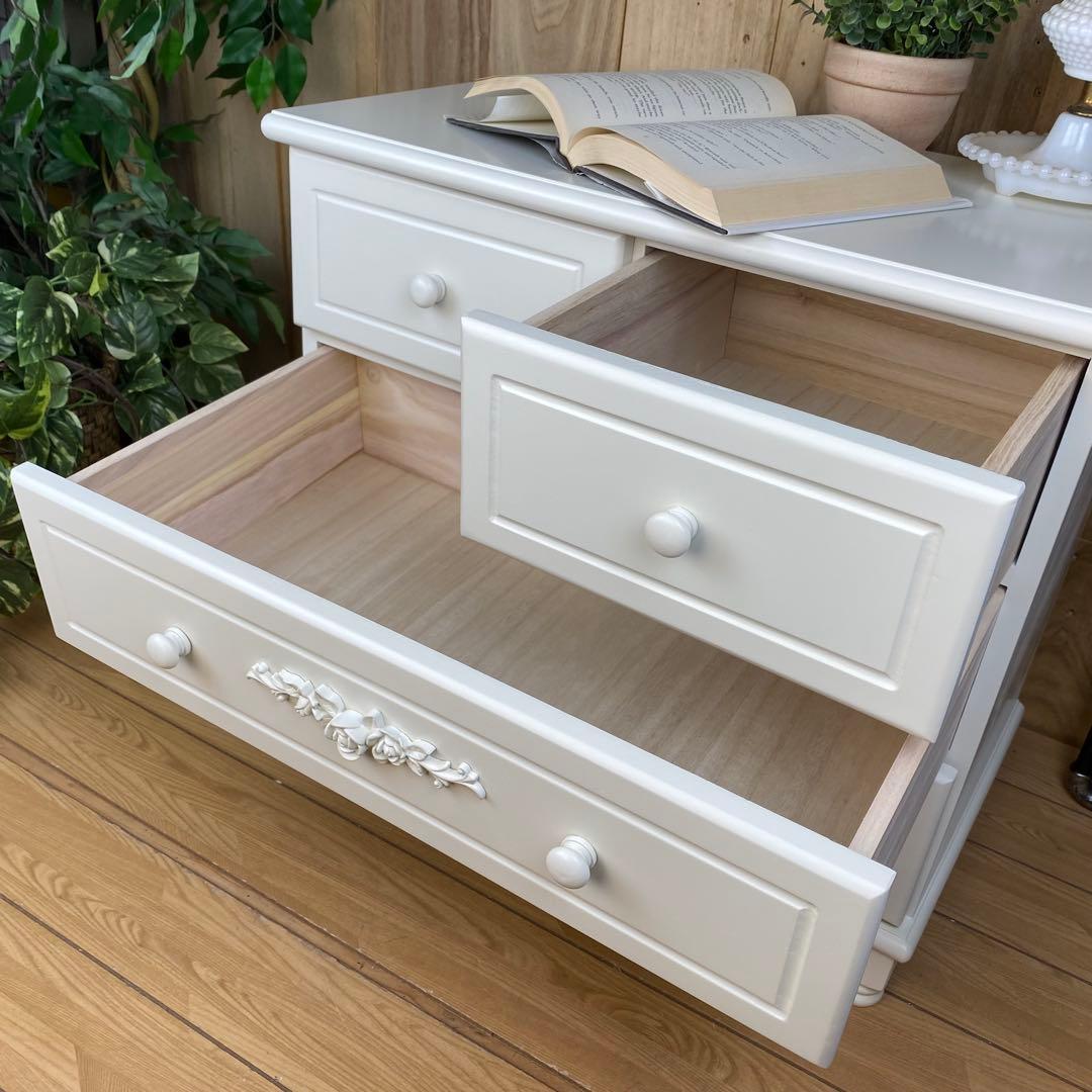 訳あり品！【112】フレンチ調ホワイトチェスト三段四つ引き木製収納家具姫系タンス