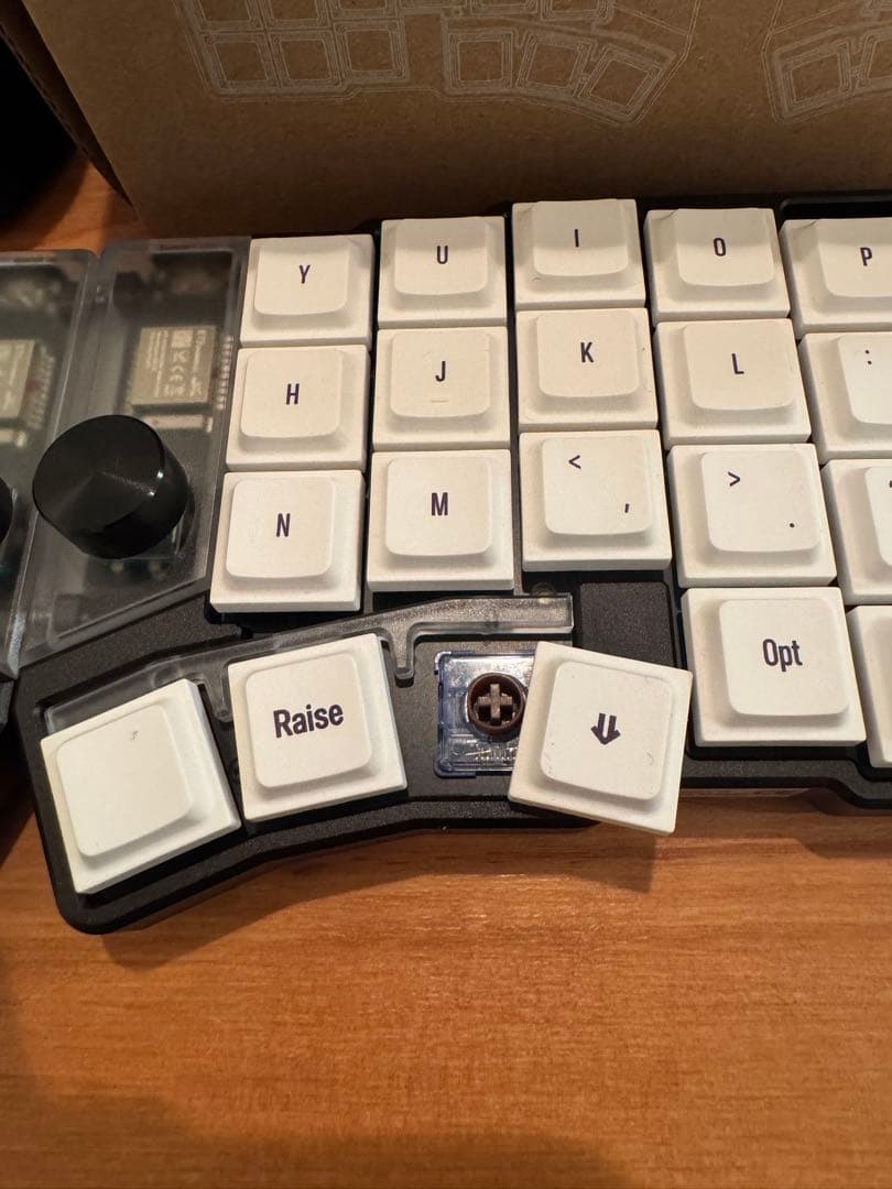 Cornix LP 無線分割キーボード 本体ブラック キーキャップホワイト