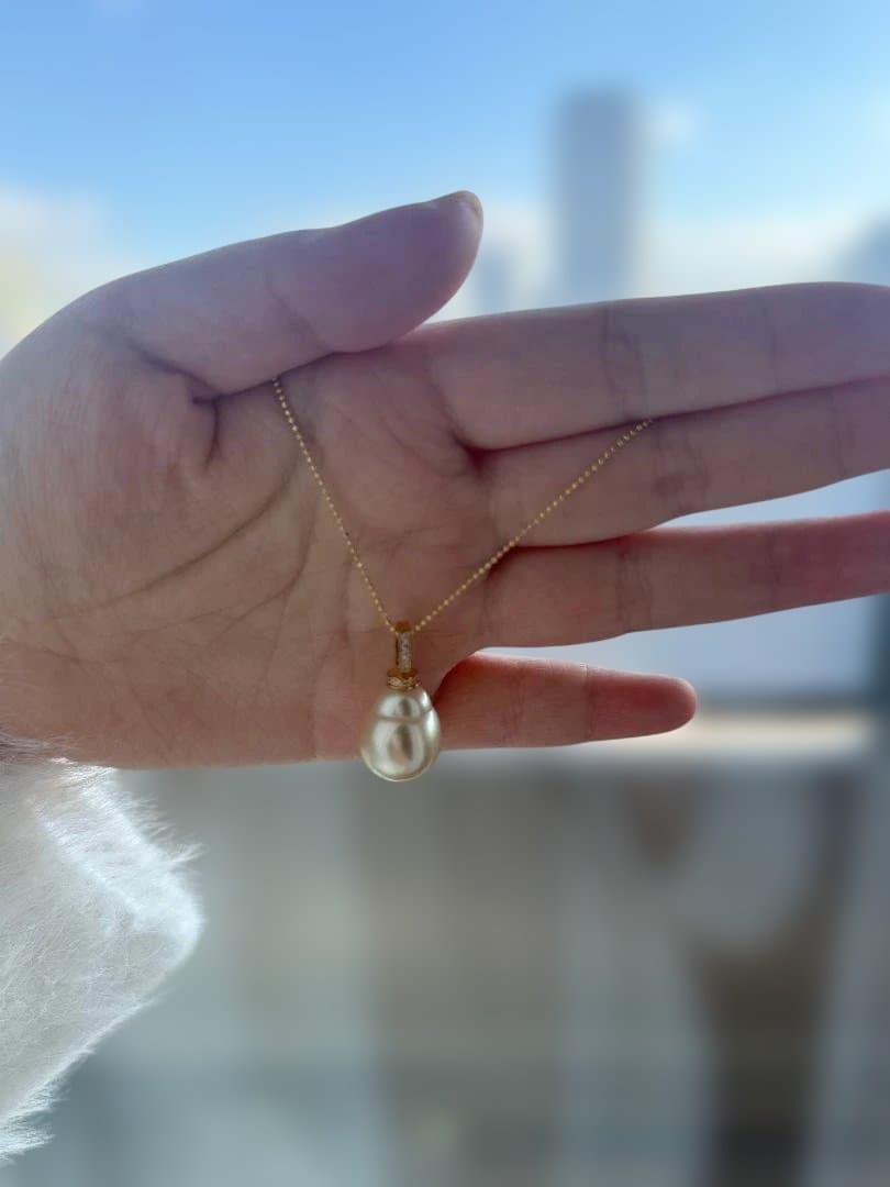 【極美品】南洋真珠 ゴールドパール ひょうたんペンダント 15x16mm希少大珠