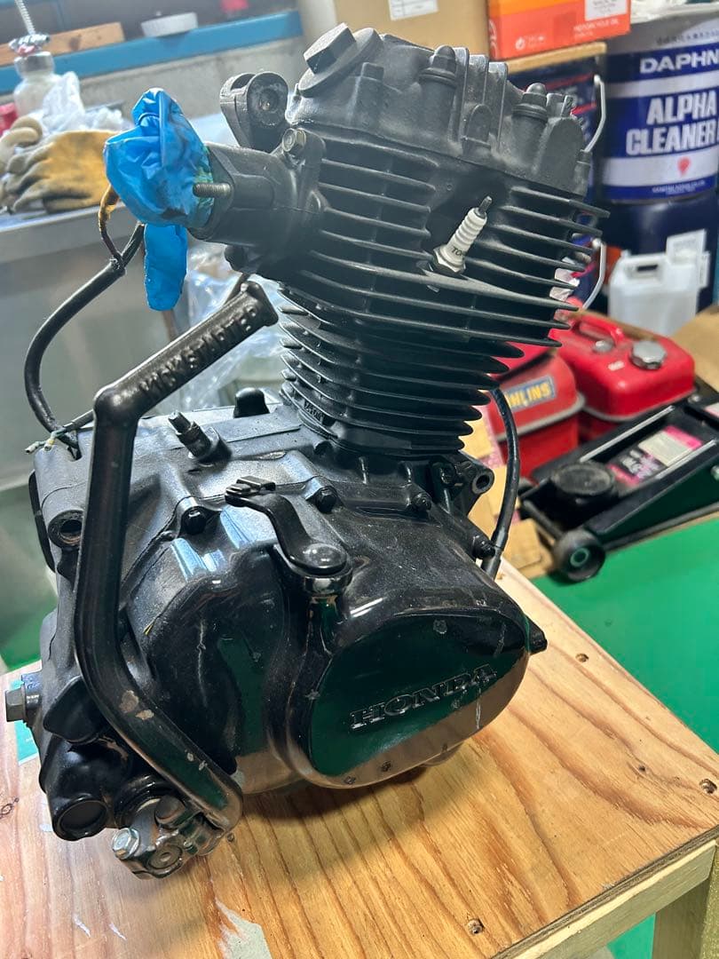 赤*白様 XL125R エンジン HONDA