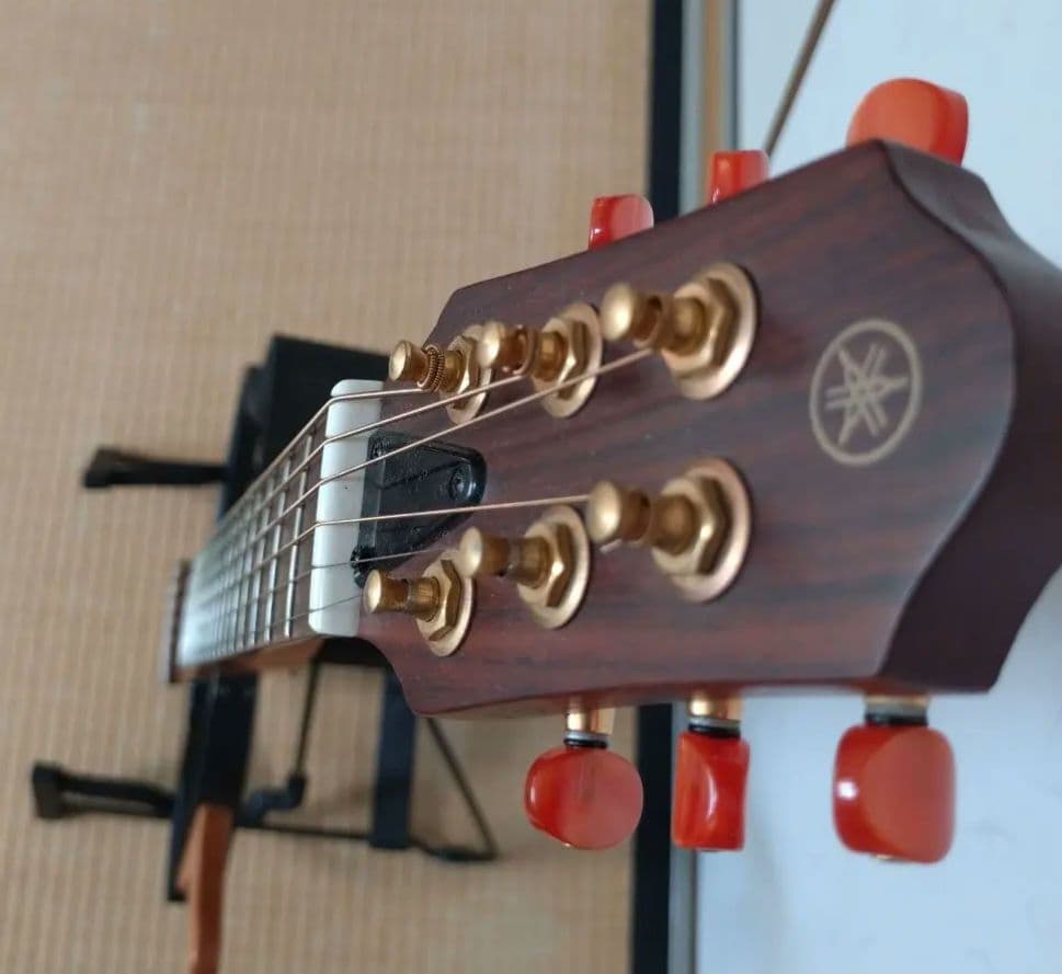 ヤマハ　Yamaha SLG-100S　 サイレントギター