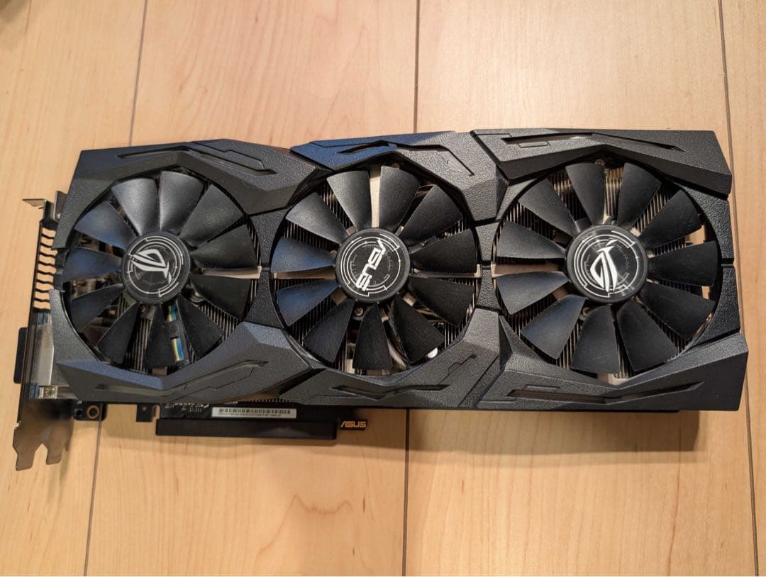 ASUS ROG STRIX GTX1080 A8G GAMING グラボ