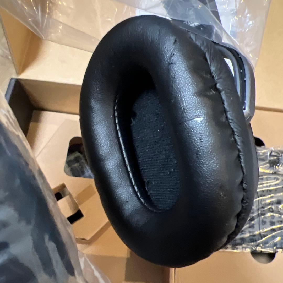 『新品未使用品』RP-WF7-K (ワイヤレスサラウンドヘッドホン)