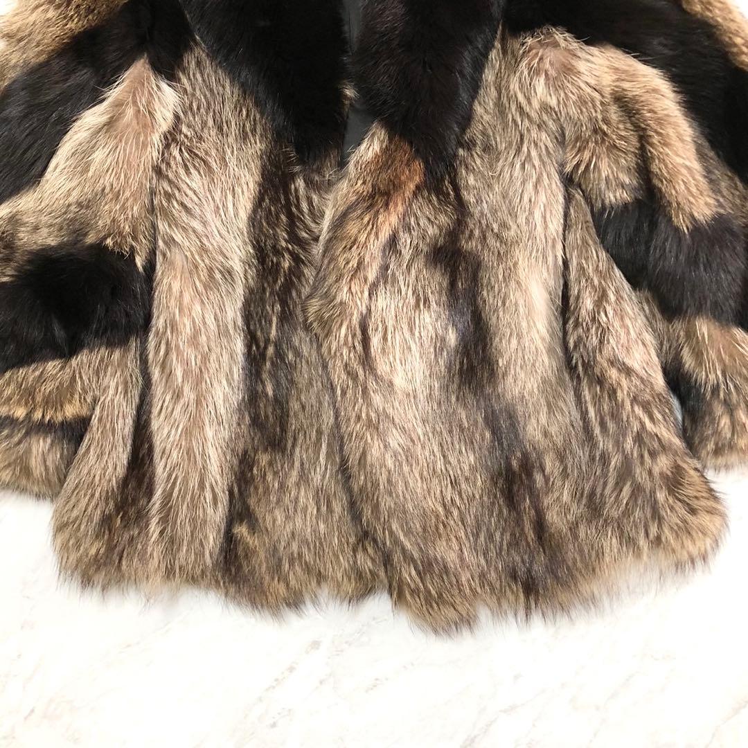 希少✨シルバーフォックス 本毛皮 リアルファーコート デザイン ボリューム◎