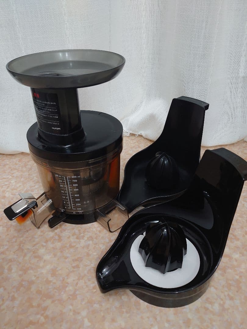 HUROM 低速ジューサー コールドプレス HW-SBA18　業務用