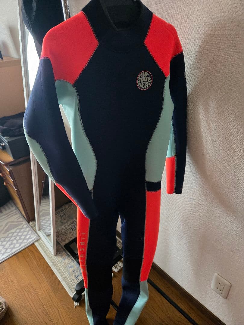 rip curl リップカール　ウェットスーツ