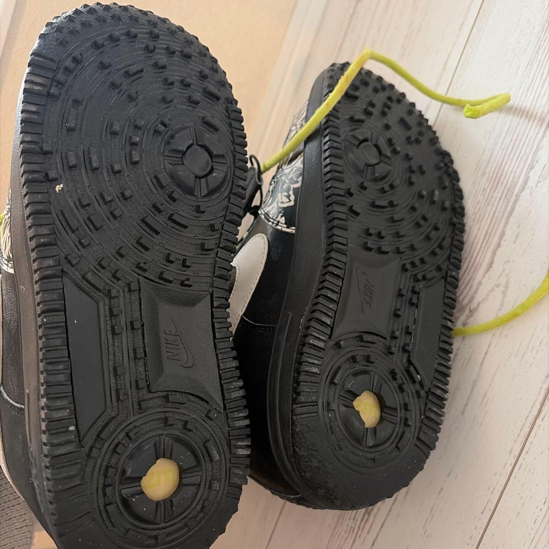 NIKE SB/ZOOM FORCE1モデル　スノーボードブーツ