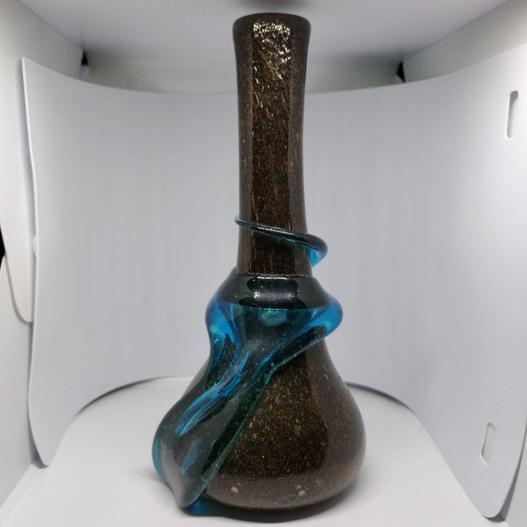 稲嶺盛吉さんの花瓶