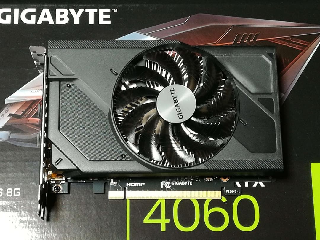 グラフィックボード・グラボ・ビデオカード GIGABYTE GeForce RTX 4060 8GB