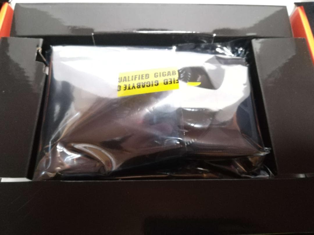 グラフィックボード・グラボ・ビデオカード GIGABYTE GeForce RTX 4060 8GB