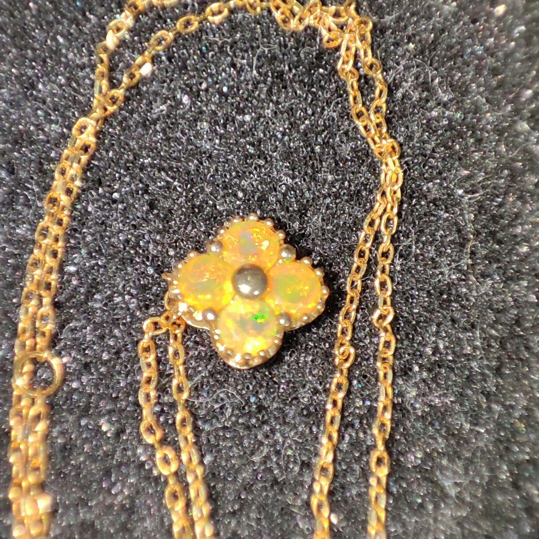 K10ゴールド 花形ネックレス