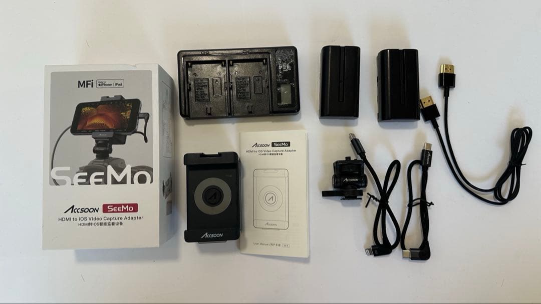 AccsoonSeeMo+バッテリー２個＋充電器セット