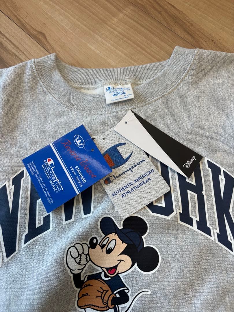 Champion ミッキーマウス ニューヨーク ベースボール スウェット