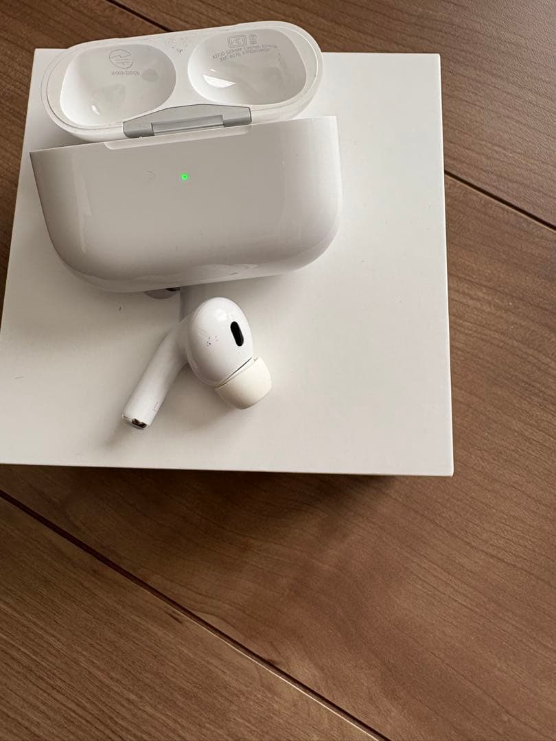 AirPods Pro 2世代本体 充電ケース付き 左耳のみ