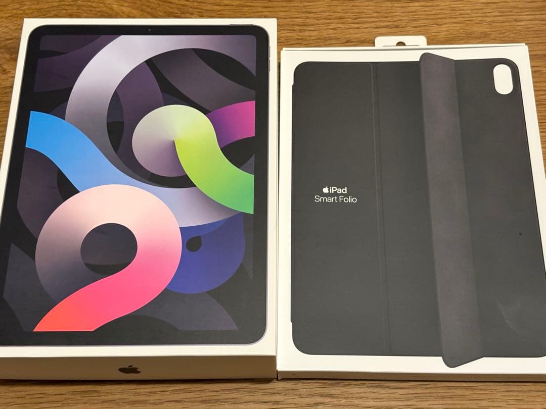 箱有 iPad Air 第4世代 256GB + 純正 Smart Folio