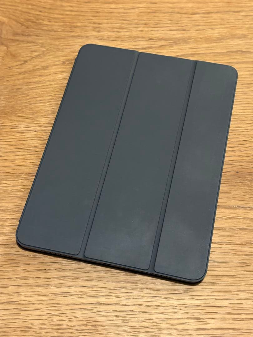 箱有 iPad Air 第4世代 256GB + 純正 Smart Folio