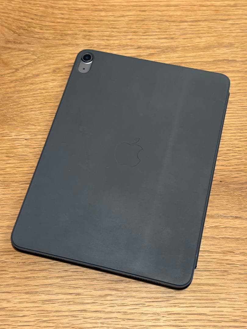 箱有 iPad Air 第4世代 256GB + 純正 Smart Folio