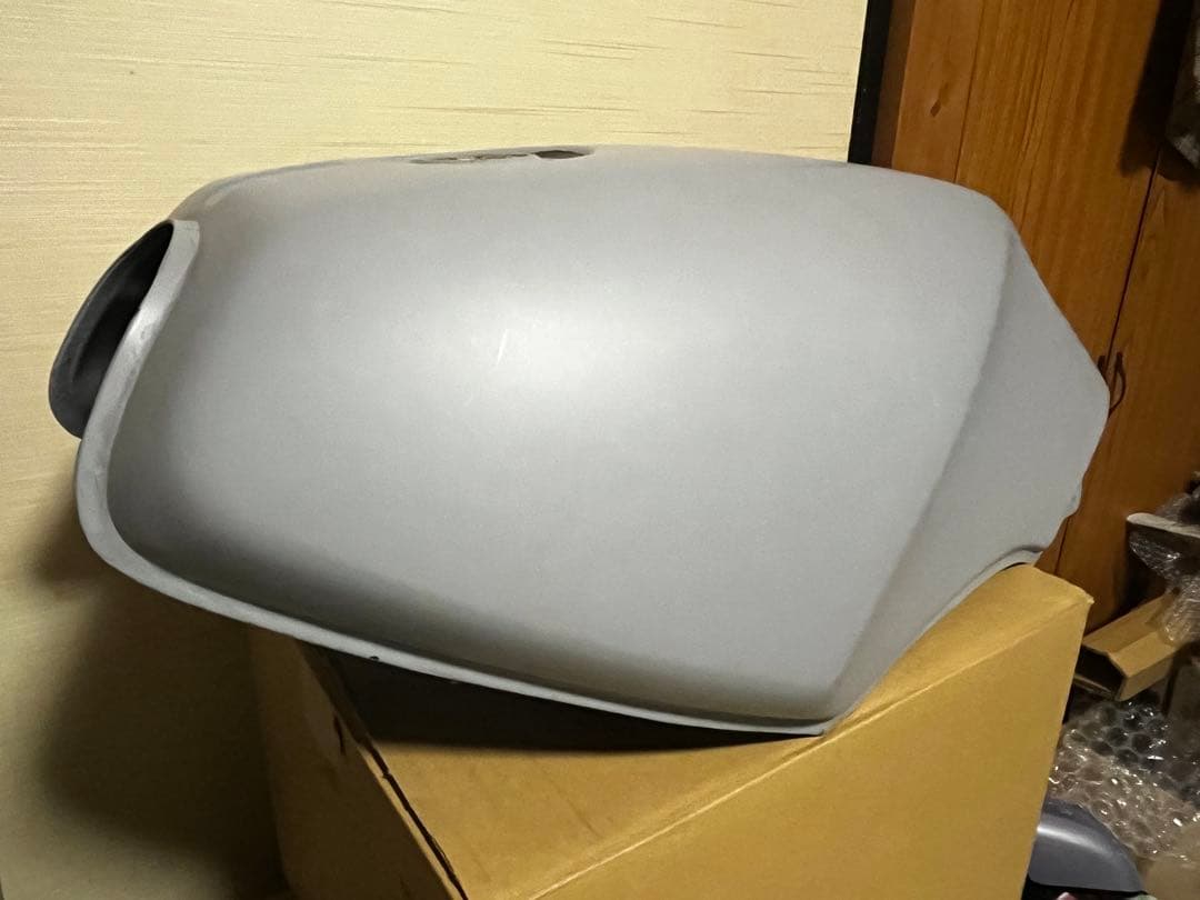 y　ホンダ　vt250fc タンク　漏れなし　良品　仕上げて使用ください