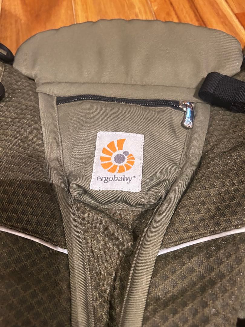 m*n様 ergobaby OMNI 抱っこ紐