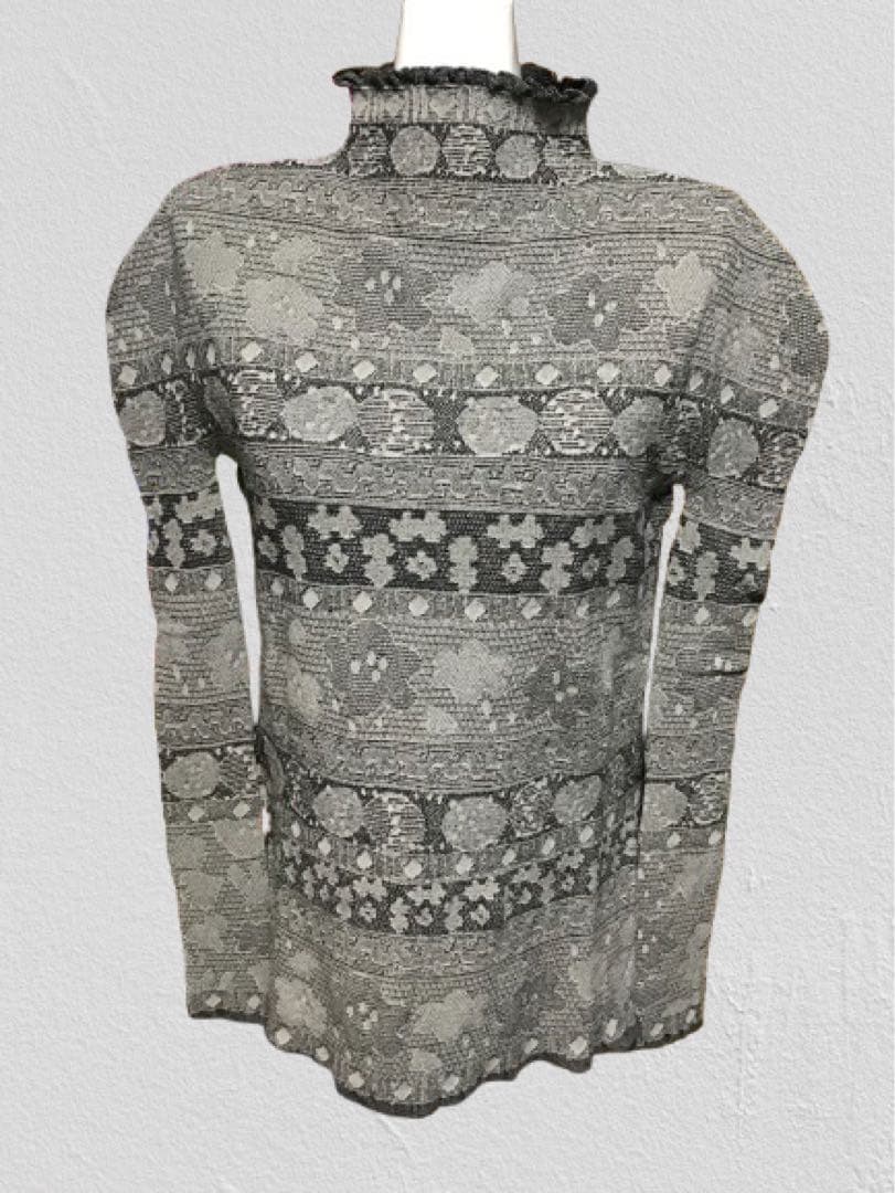 【新品未使用タグ付】佐藤繊維 M＆ kyokoリバーシブルカットソー