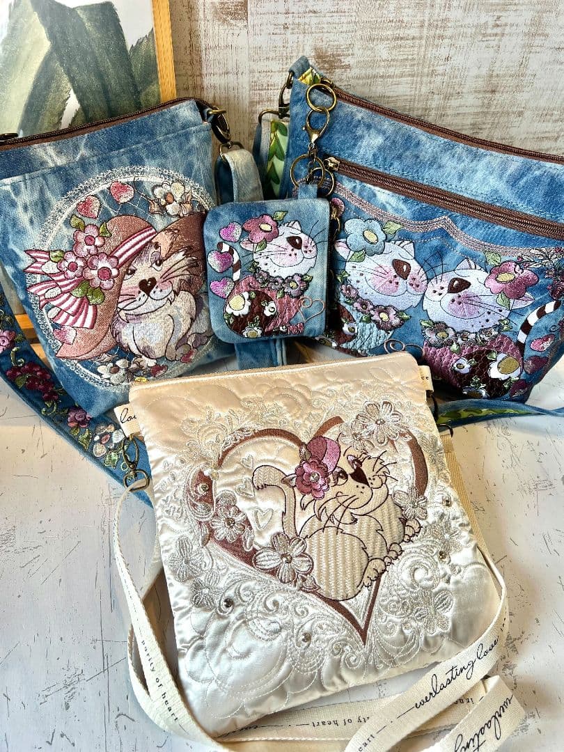 ＊お纏めリクエスト＊ライトブルーWデニム刺繍のショルダーバッグなど