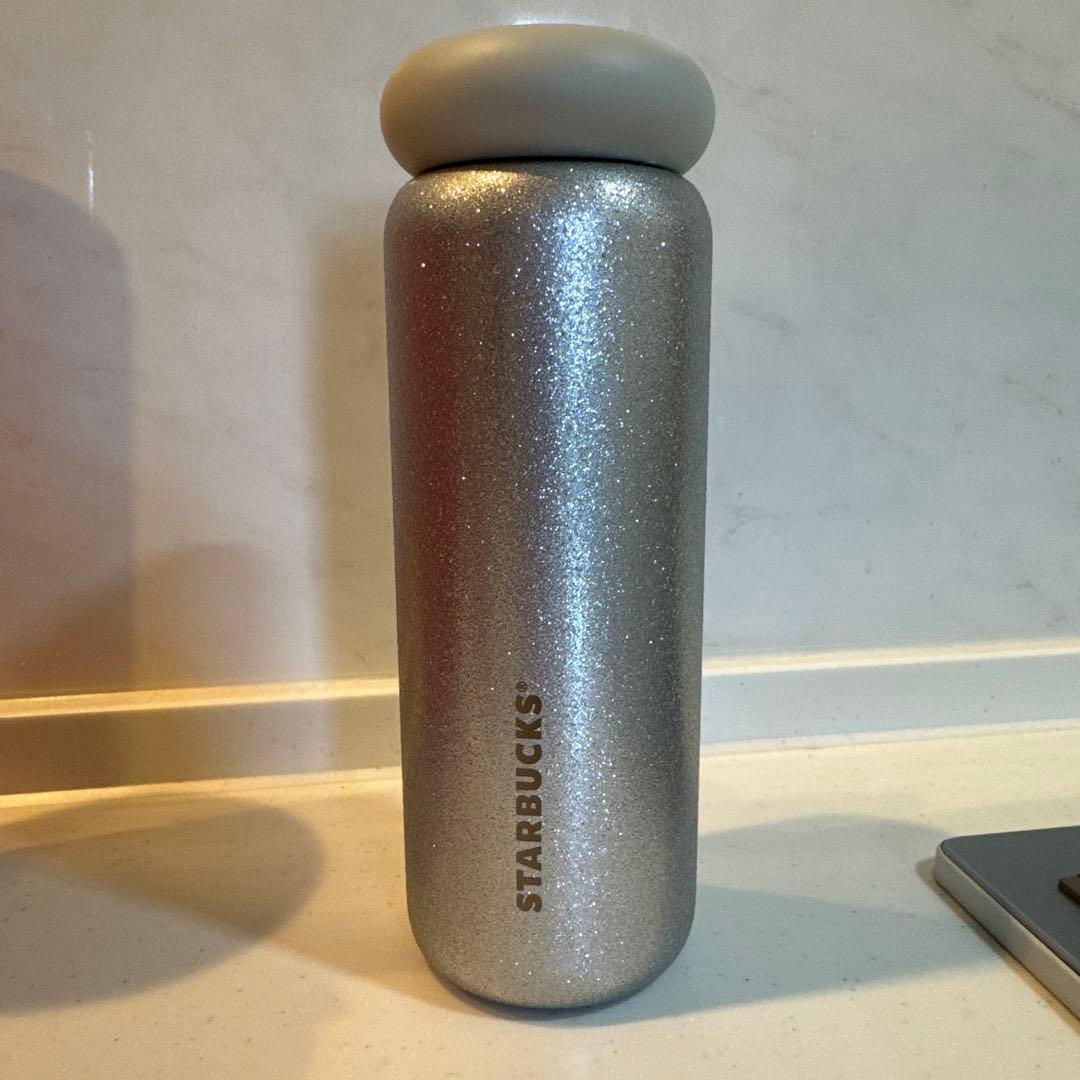 スターバックス　スタバ　タンブラー　水筒