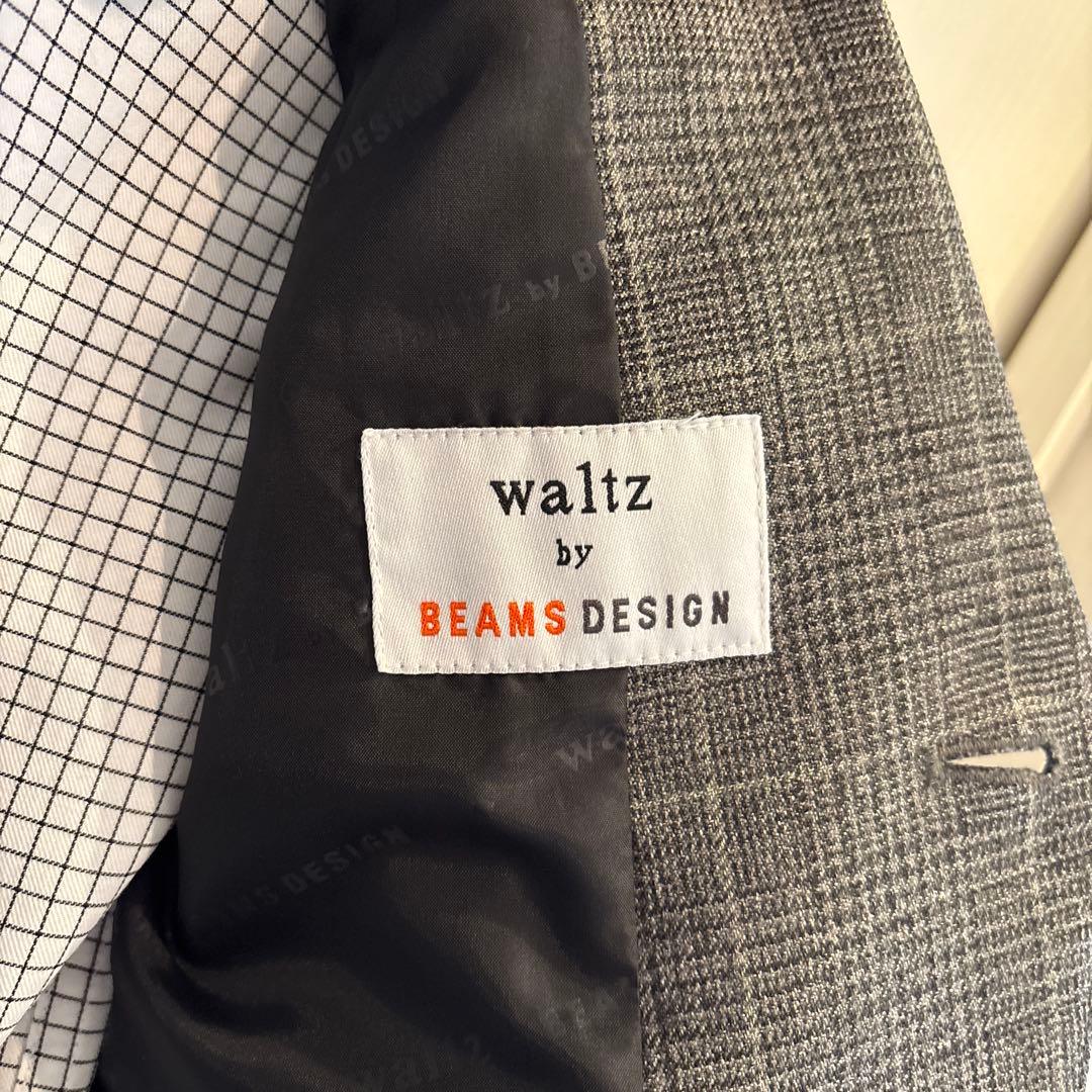 美品　BEAMS DESIGN　フォーマルスーツ　男の子　4点セット　130cm