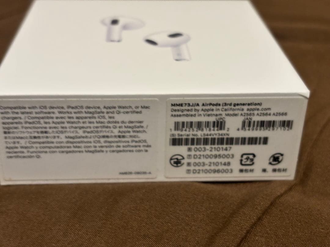 Apple AirPods 第3世代本体 充電ケース付き ホワイト