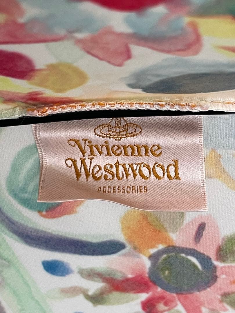 美品 ヴィヴィアンウエストウッド 雨傘 水彩画柄 長傘 バンブーハンドル