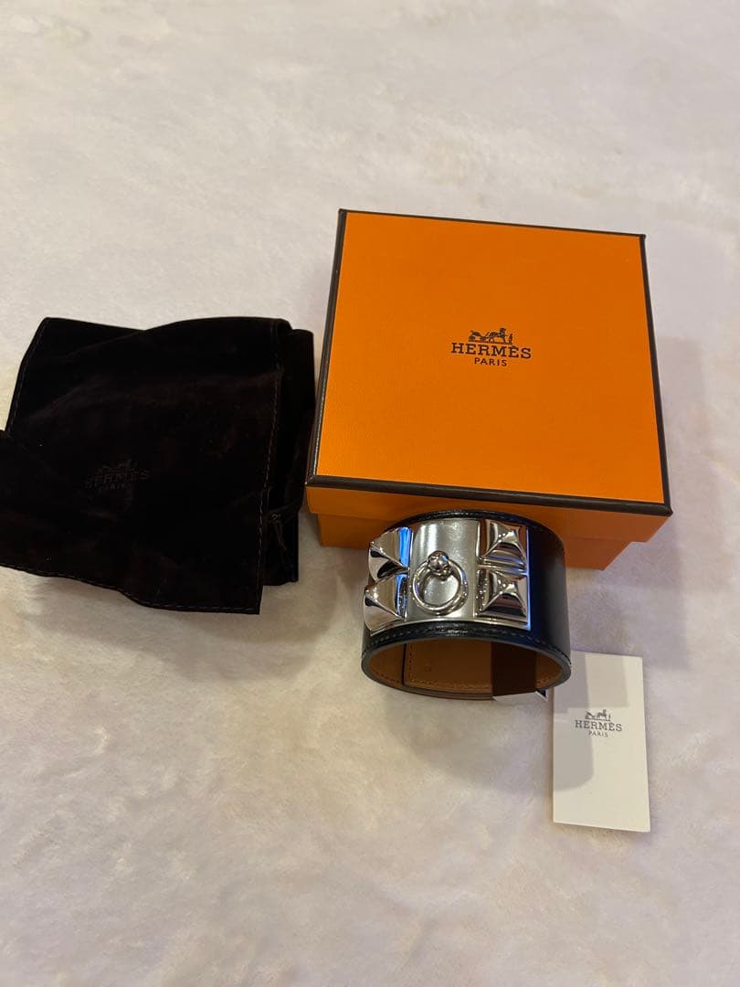 エルメス HERMES コリエドシアン ブラック バングル　シルバー
