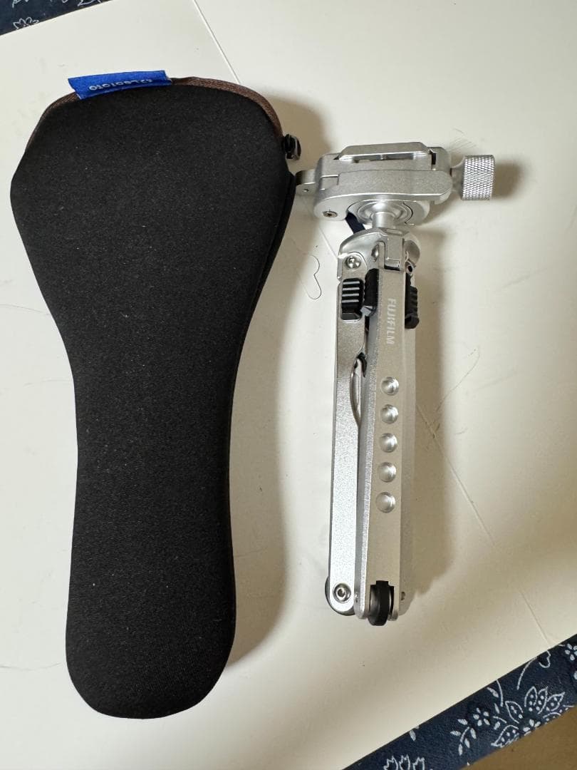 Leofoto mt-03スパイダーミニ三脚ポケット三脚FUJIFILMコラボ品