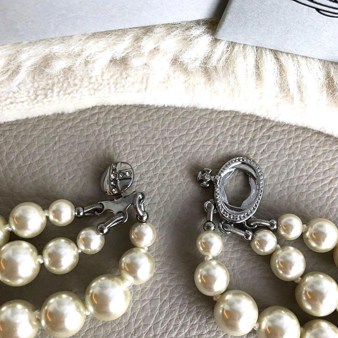 ヴィヴィアン　三連オーブ　ネックレス・チョーカー