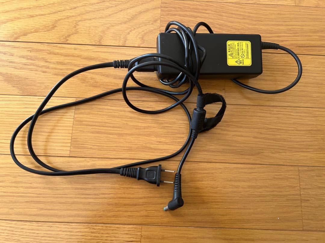 NEC LaVie ホワイト ノートPC