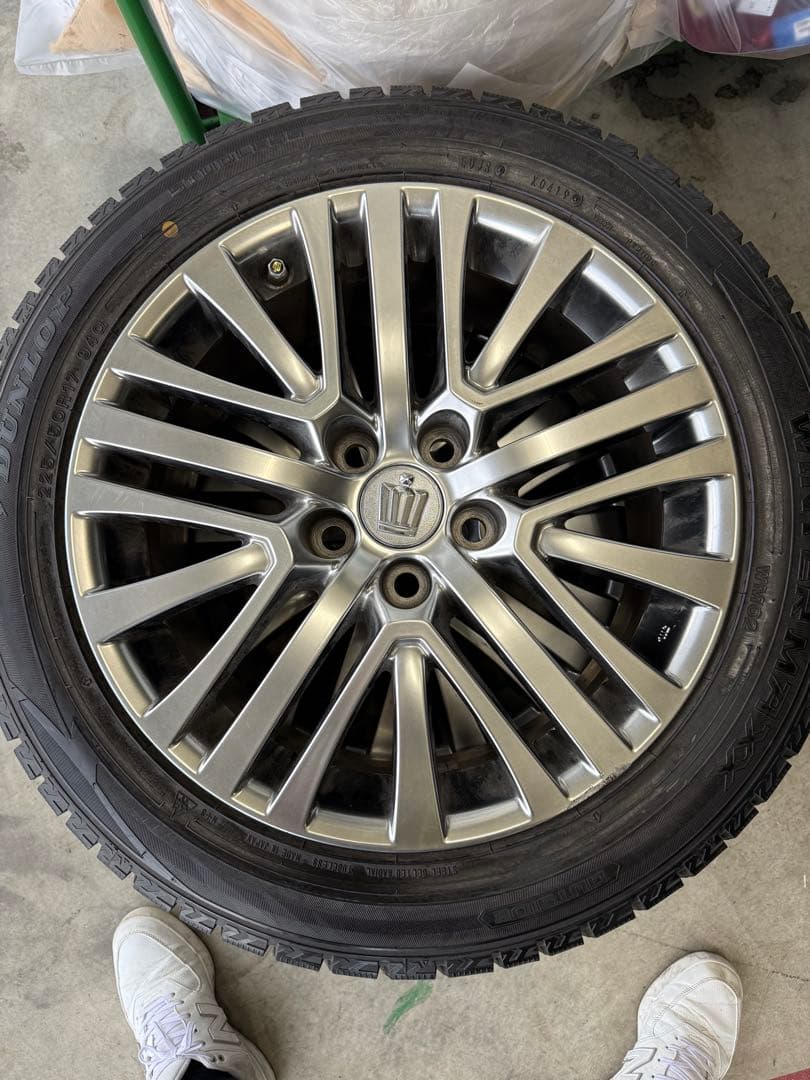 クラウン　純正17インチホイール・スタッドレスタイヤ