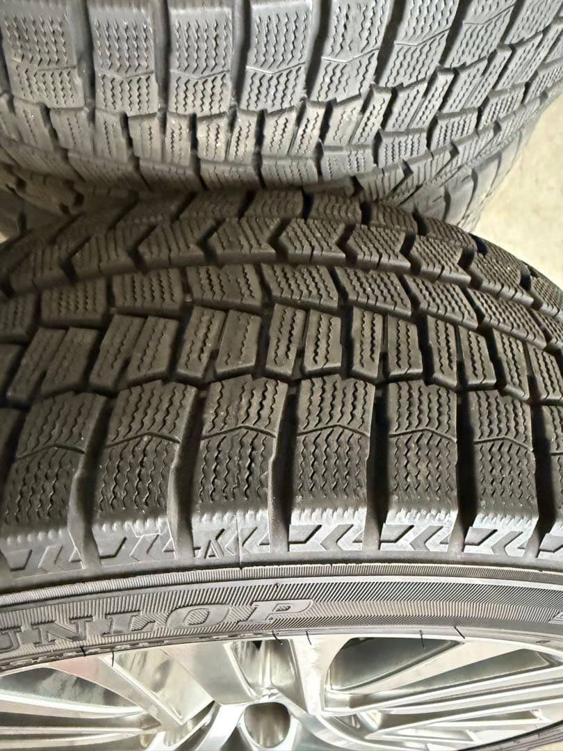 クラウン　純正17インチホイール・スタッドレスタイヤ