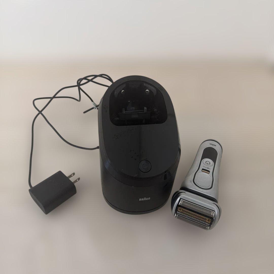 BRAUN S9Pro メンズ電気シェーバー