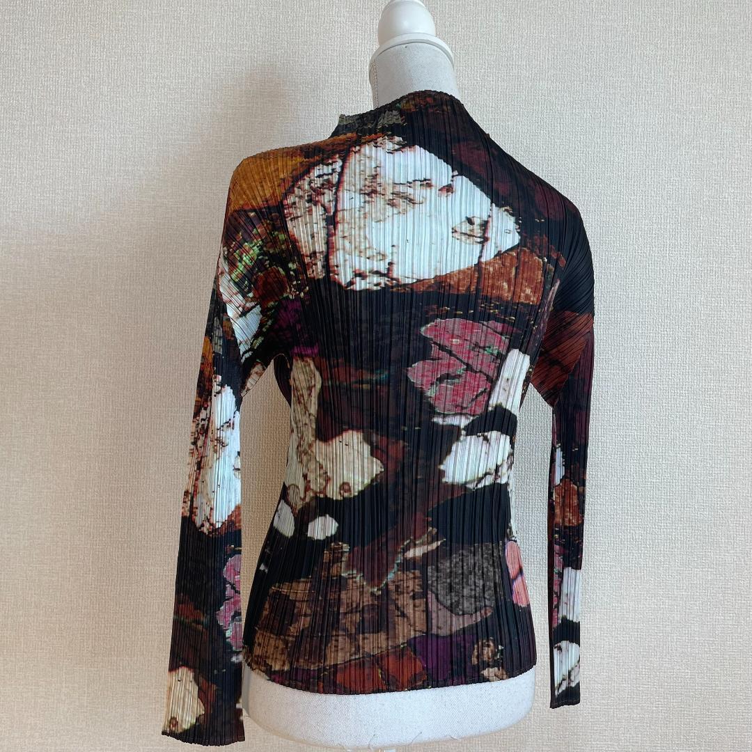 プリーツプリーズ（イッセイミヤケ）トップス 3 日本製 極美品