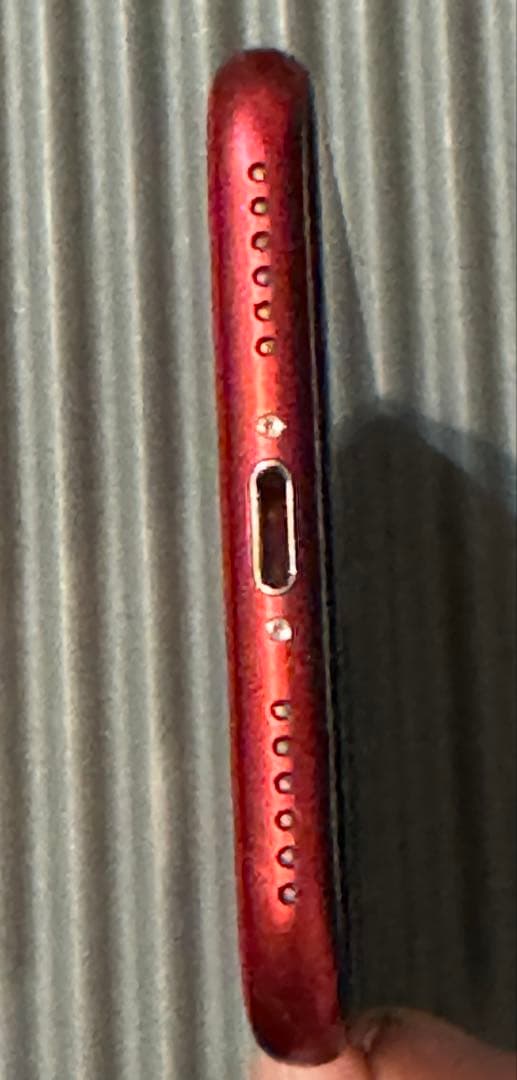 iPhone SE (第2世代) PRODUCT(RED) 箱など付き