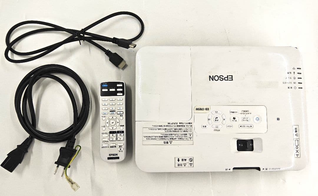 エプソン EB‑1785W ワイヤレス対応プロジェクター　ランプ時間274H