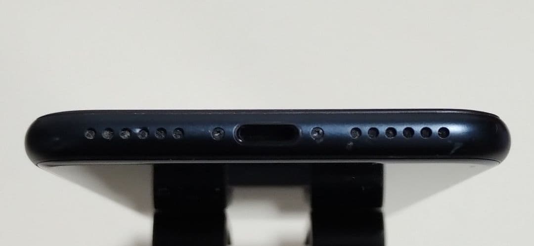 ★新品電池100%★iPhone SE 第3世代 64GB 国内版 SIMフリー